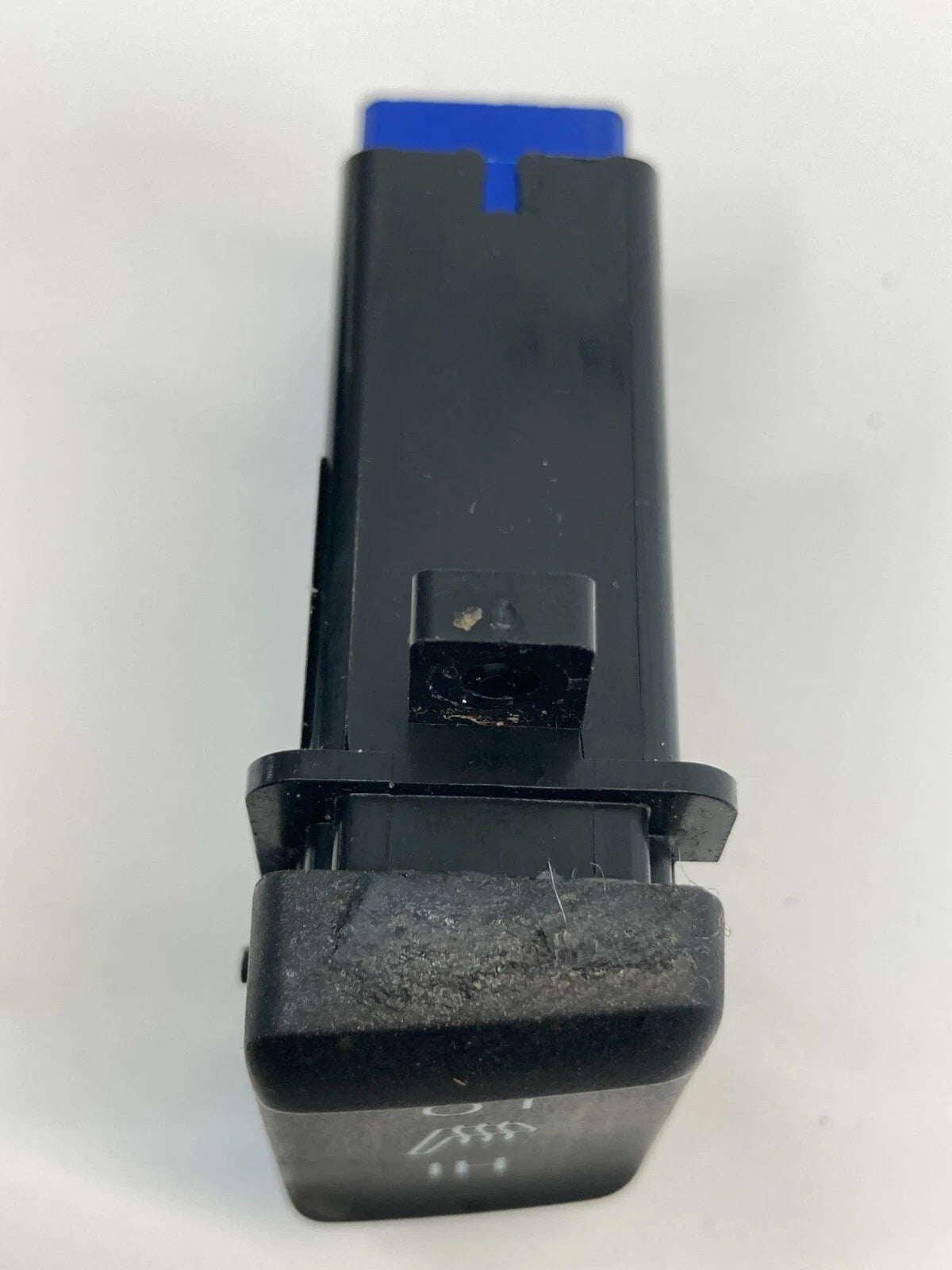 03-07 HONDA ACCORD COUPE CENTER CONSOLE HEATED SEAT SWITCH BUTTON M22831