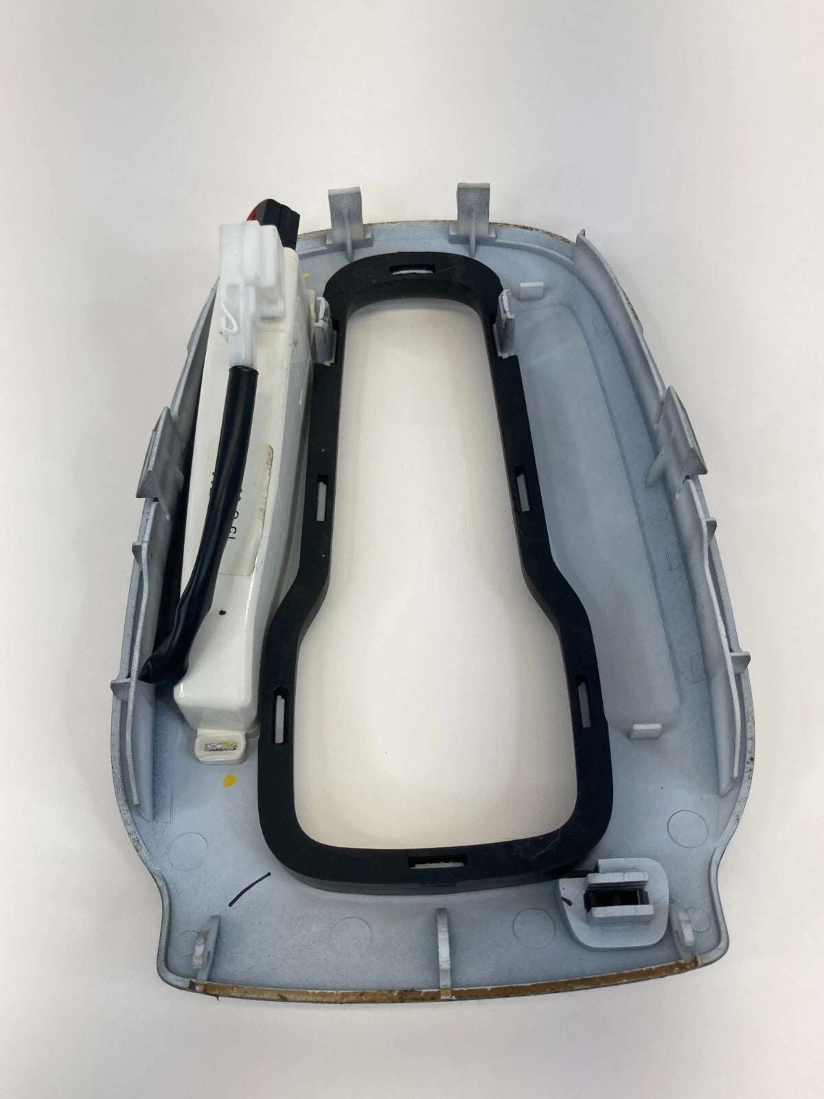 2012-2016 CHEVROLET SONIC AT TRANSMISSION CONTROL INDICATOR TRIM BEZEL OEM