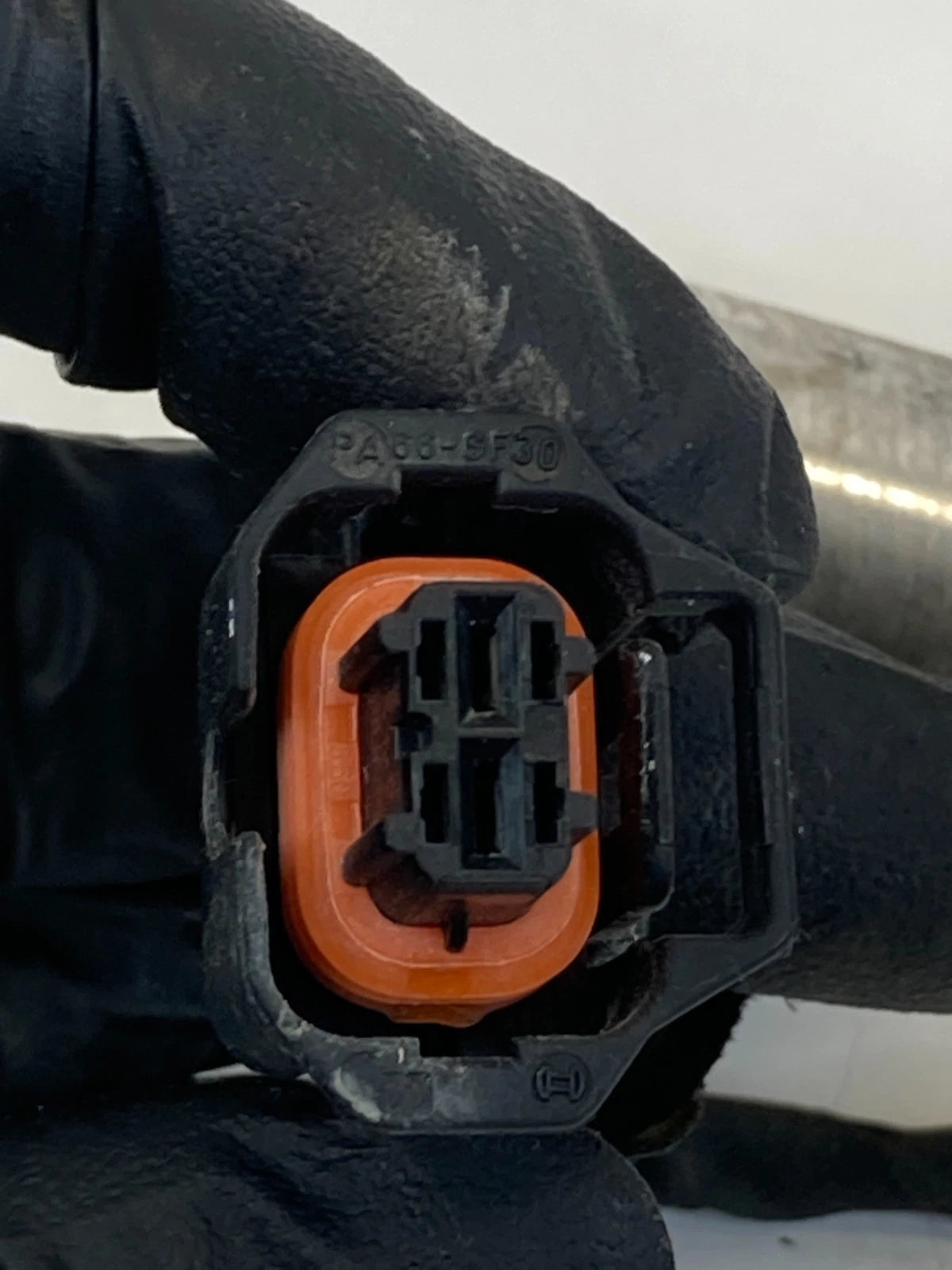 2014-2019 FORD EXPLORER POLICE INTERCEPTOR FUEL INJECTION RAIL W/INJECTORS