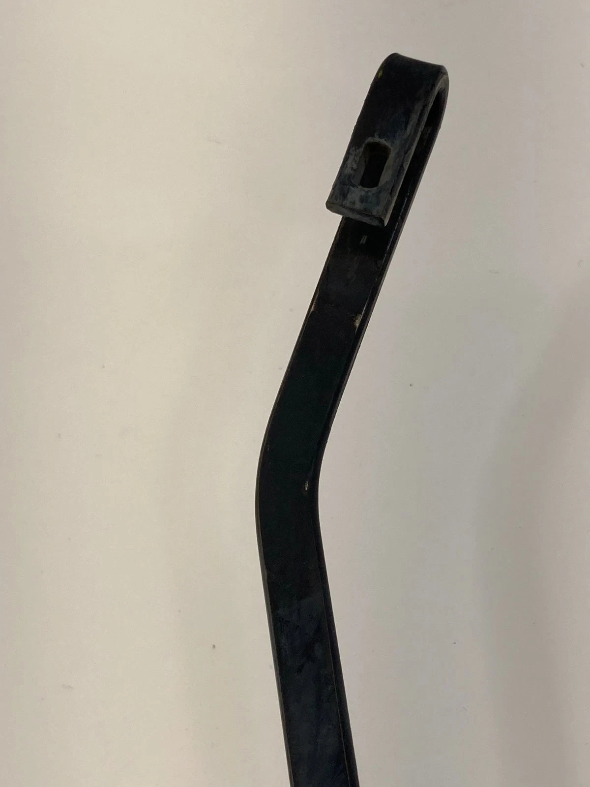 03 04 05 06 Lincoln Navigator Front Right & Left Windshield Wiper Arm Pair OEM