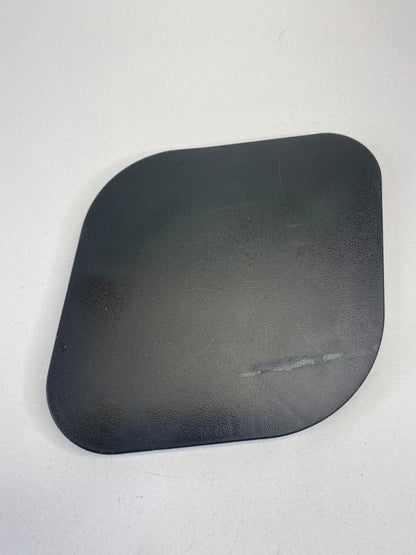 2000-2002 TOYOTA AVALON REAR LEFT SIDE LAMP COVER ACCESS TRIM PANEL 64746-AC010