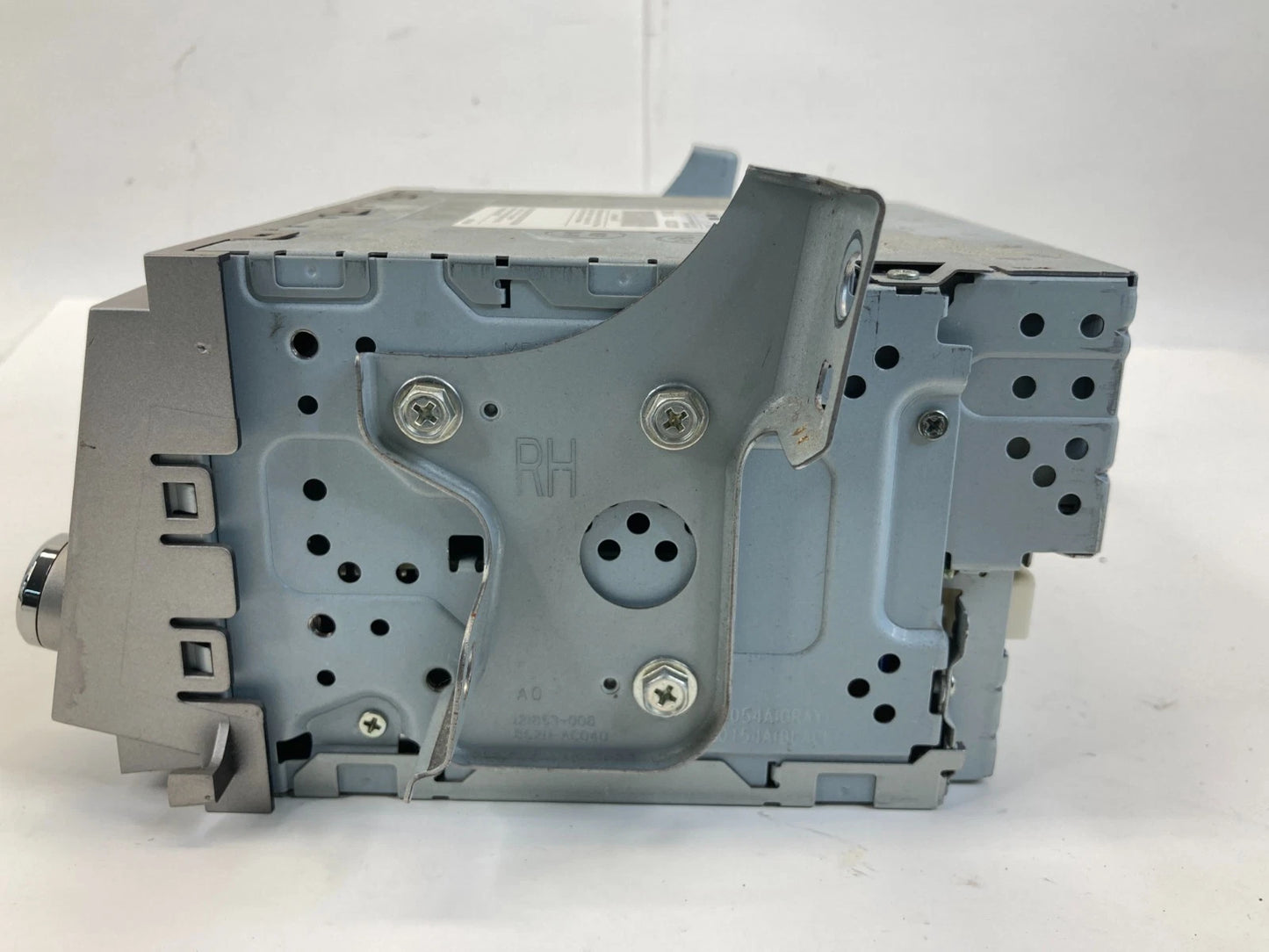 2005-2007 TOYOTA AVALON FM CD RADIO DISC RECEIVER ASSEMBLY 86120-AC150 OEM