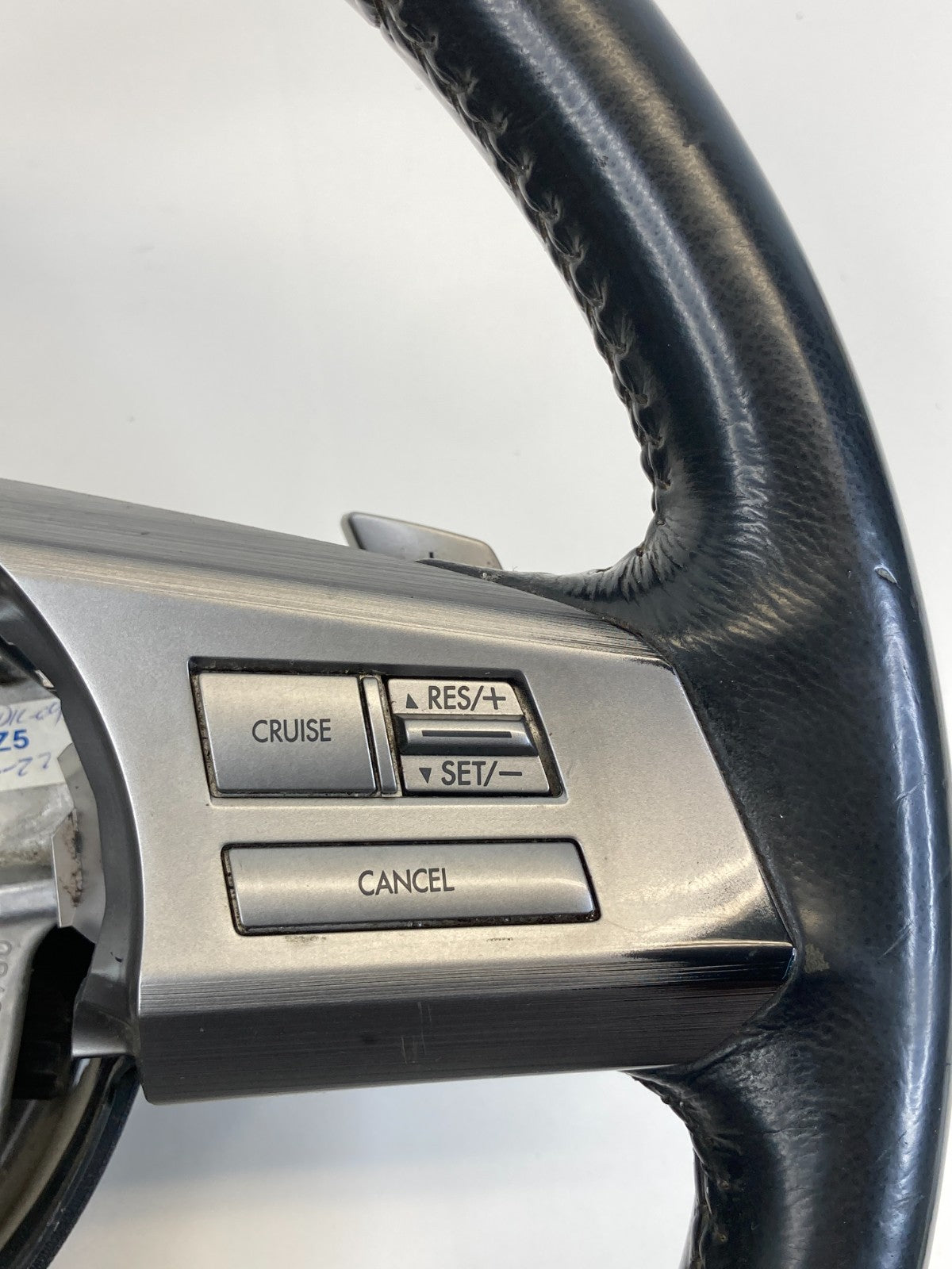 2010 2011 Subaru Outback Steering Wheel w/ Cruise Control Switch Button OEM