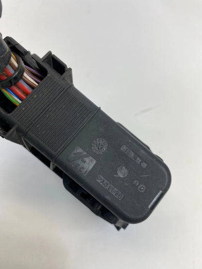 2008 08 VOLVO XC70 ABS ANTI LOCK BRAKE PUMP CONNECTOR PLUG OEM