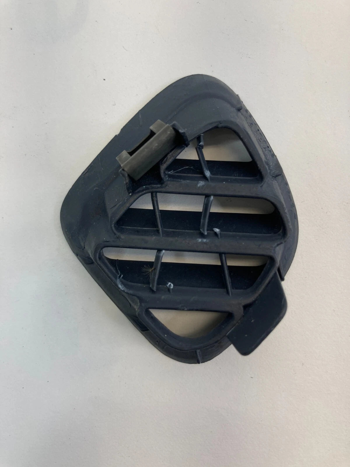 1998-2002 HONDA ACCORD DASH RIGHT SIDE A/C AIR VENT DEFROSTER GRILL GRILLE OEM