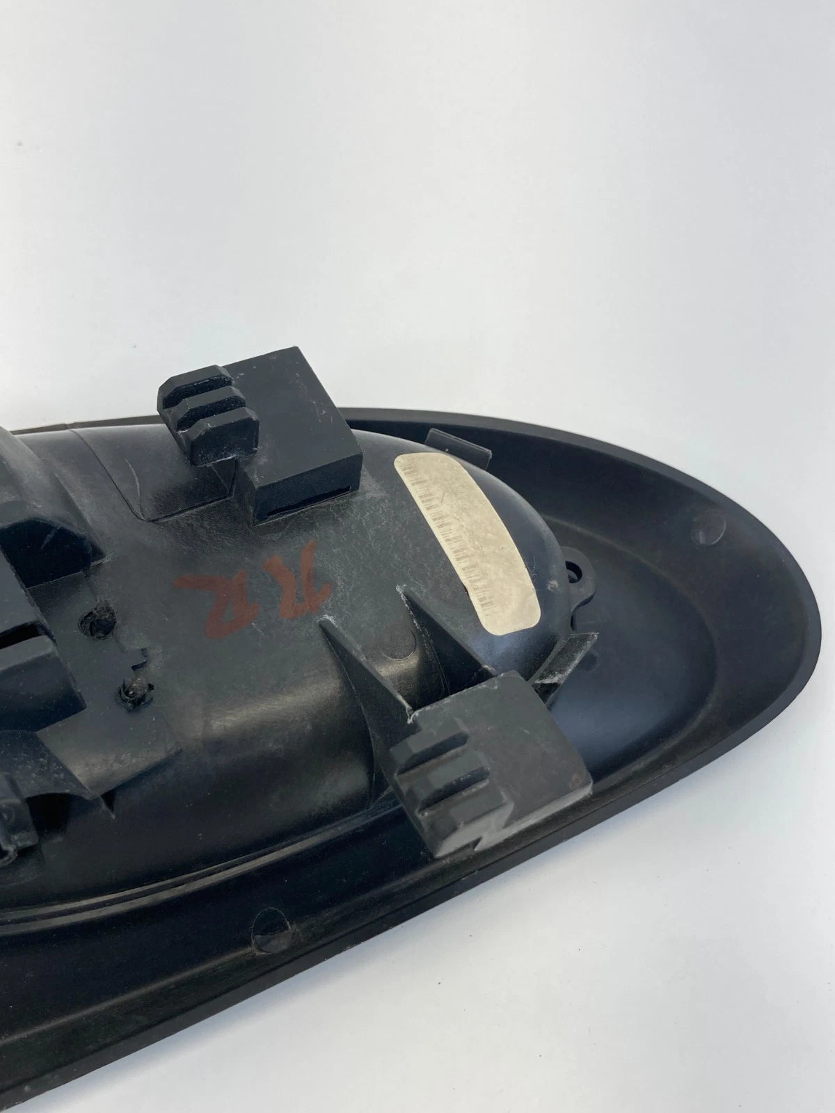 2002-2009 CHEVROLET TRAILBLAZER REAR RIGHT SIDE INTERIOR DOOR HANDLE 15214507