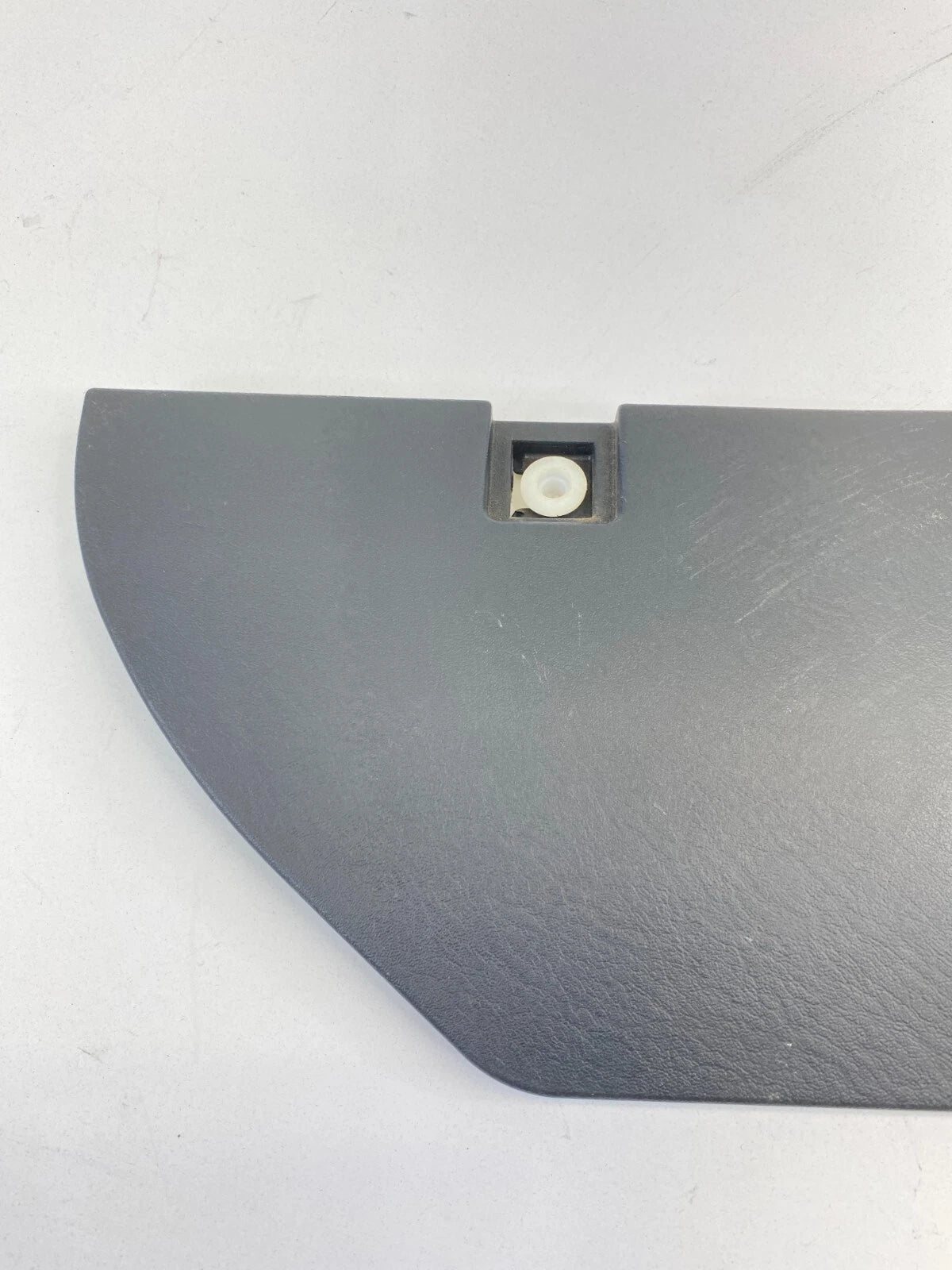 2002-2005 HYUNDAI SONATA DASH CENTER LEFT DRIVER SIDE COVER TRIM 84773-3C000 OEM