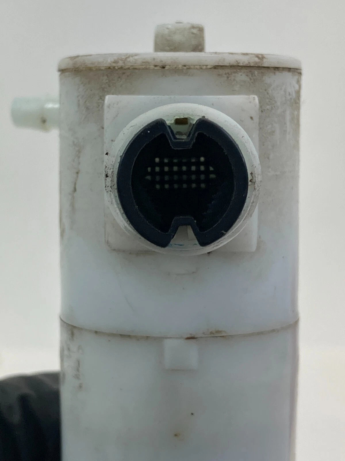 2005-2010 CHEVROLET COBALT 2007-2009 PONTIAC G5 WINDSHIELD WASHER FLUID PUMP OEM