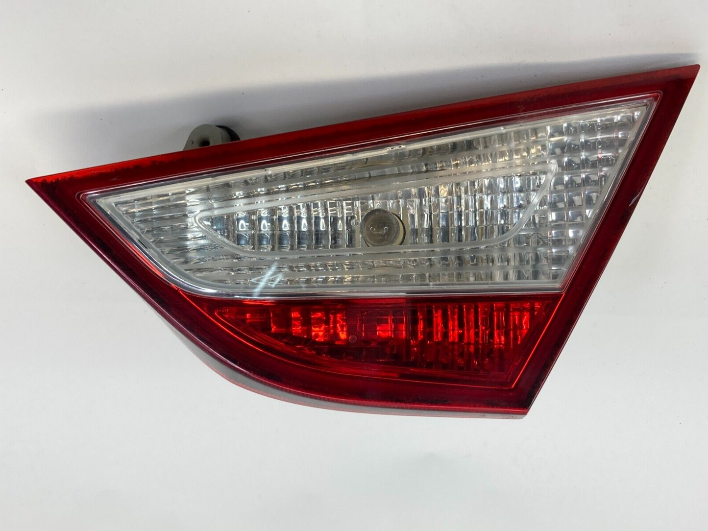 2011-2014 Hyundai Sonata Sedan Rear Right Passenger Tail Light Inner Taillight