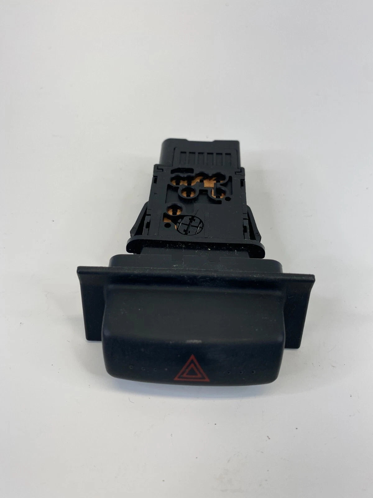 2000 2001 2002 MAZDA MPV HAZARD WARNING LIGHT SWITCH BUTTON LC62-66-4H0 OEM