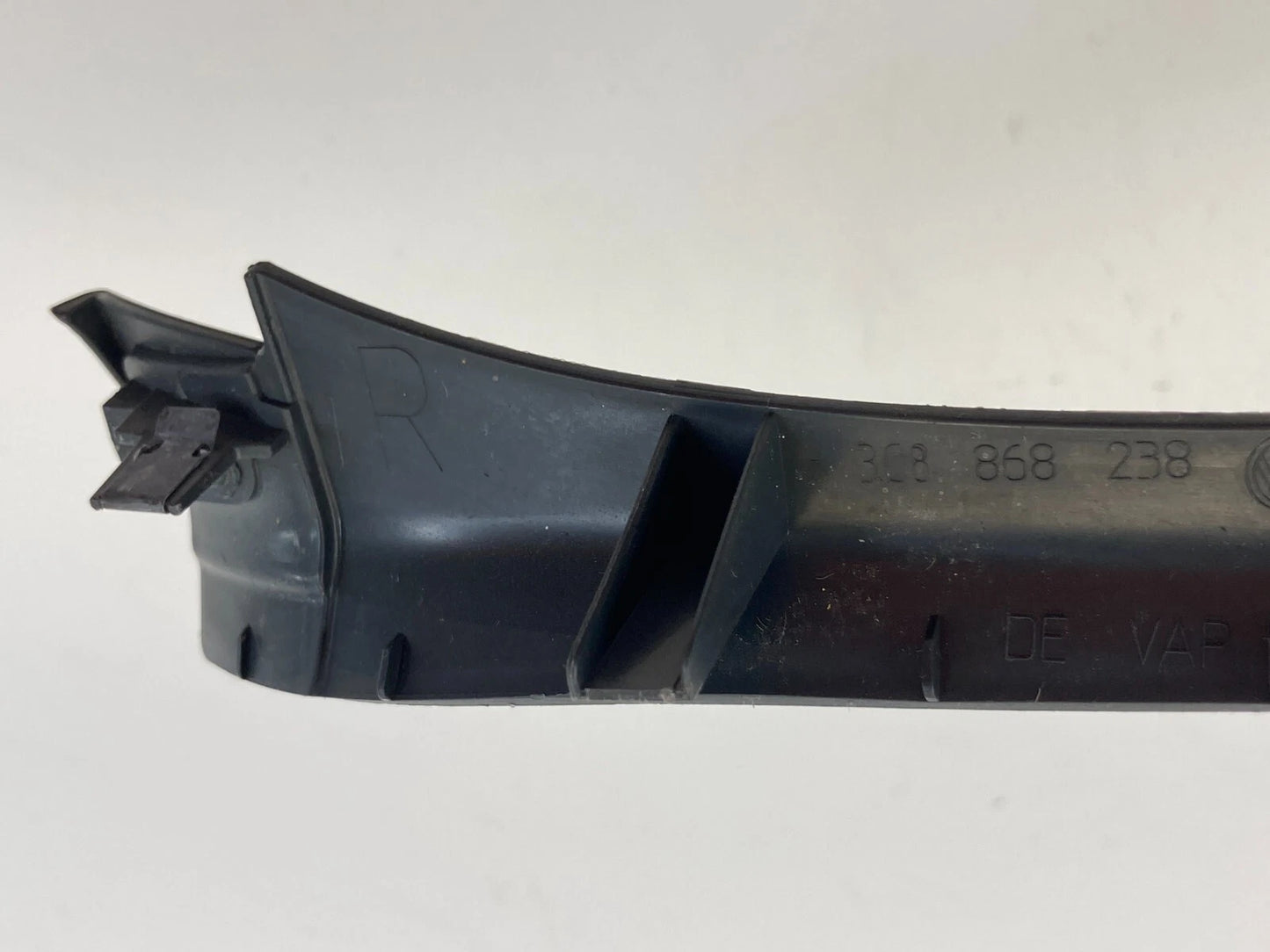 09-12 VW CC FRONT RIGHT PASSENGER SIDE LOWER A-PILLAR TRIM COVER 3C8-868-238 OEM