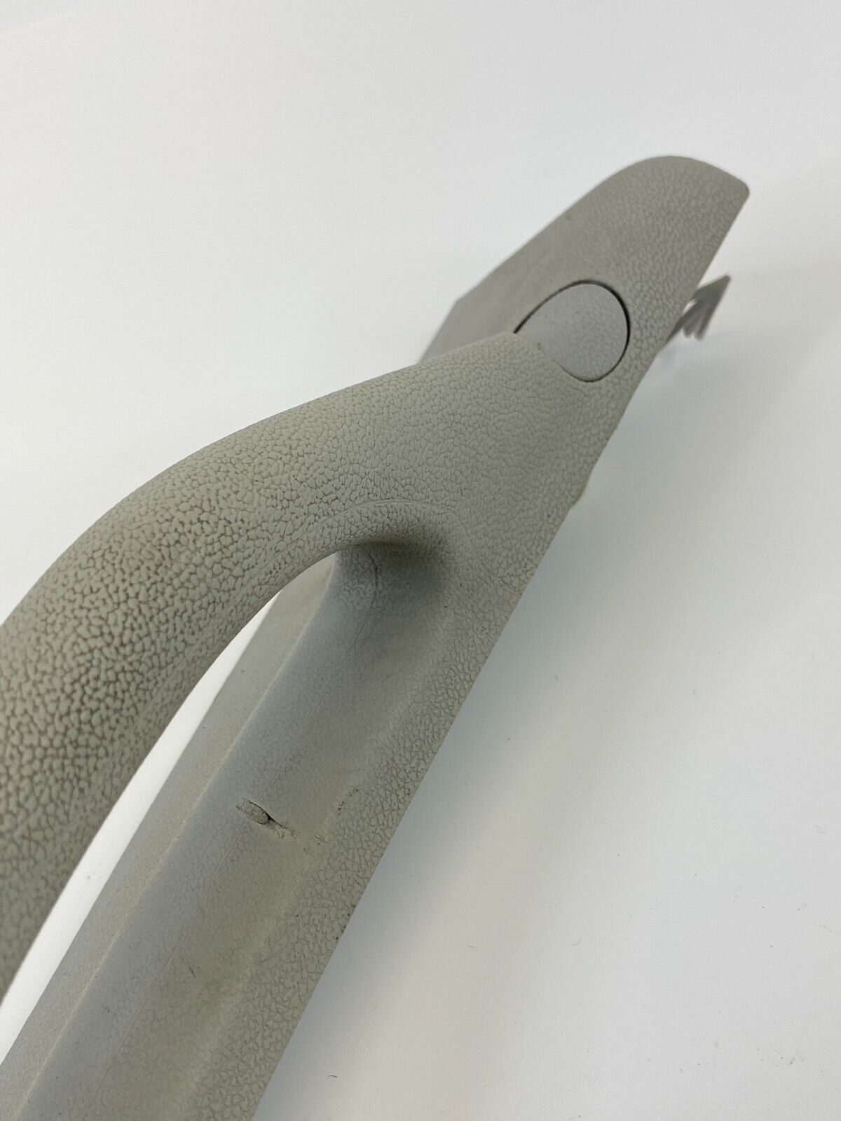 2009-2014 Volkswagen Routan Rear Right B-Pillar Grip Grab Handle 1AR40ES3AH