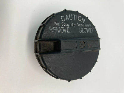 2004 2005 2006 2007 FORD FREESTAR MONTEREY 3.9L V6 FUEL GAS CAP LID OEM