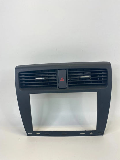 07-09 SUZUKI XL-7 CENTER DASH RADIO BEZEL AIR VENT HAZARD SWITCH TRIM PANEL OEM