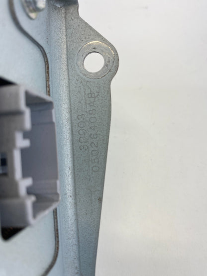 2008-2012 Chrysler Town & Country Power Inverter Module Unit 05026408AB