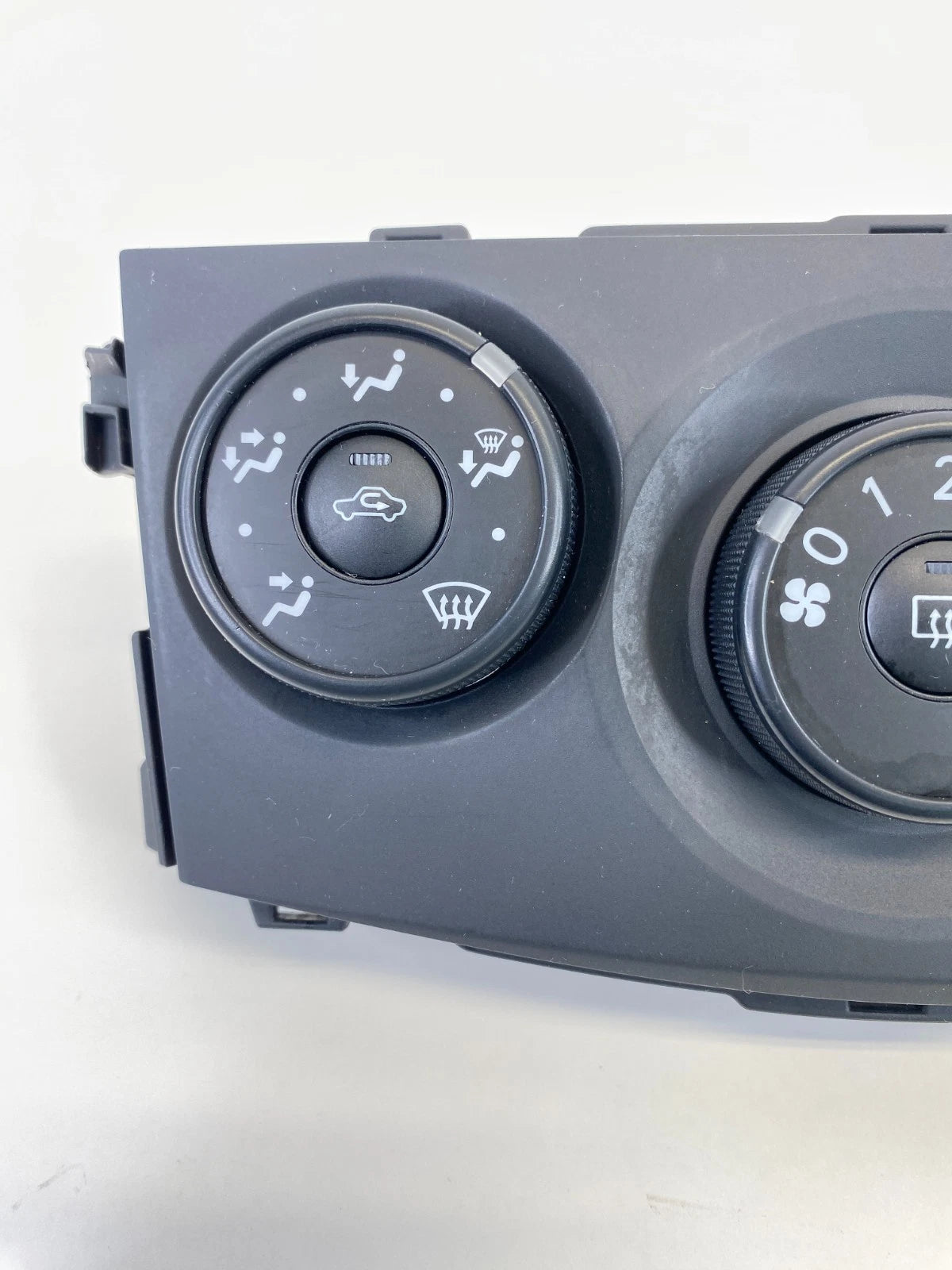 2009-2013 TOYOTA COROLLA AC HEATER CLIMATE CONTROL TEMPERATURE 55406-12440 OEM