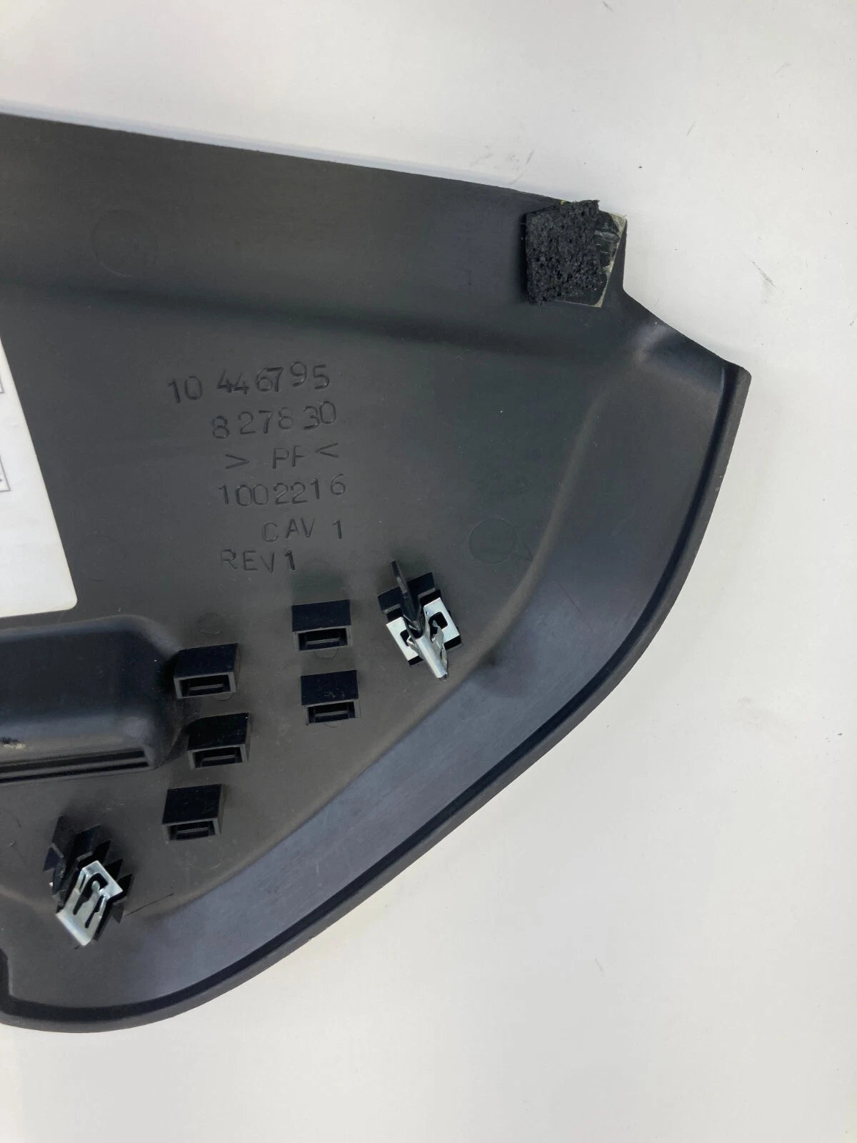 04 05 06 07 08 PONTIAC GRAND PRIX DASH RIGHT SIDE END CAP COVER 10446795 OEM