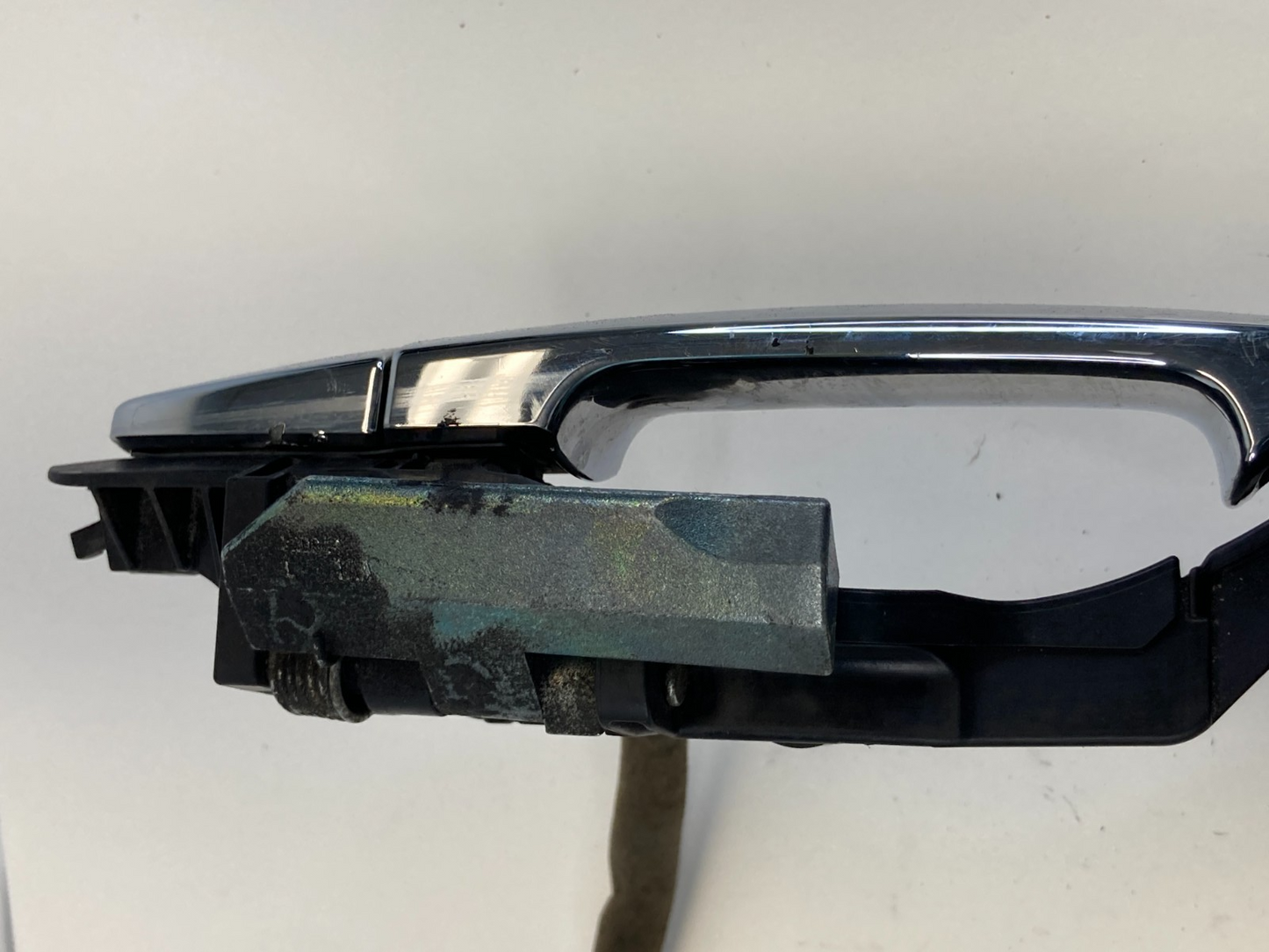 2009-2014 Nissan Murano Rear Left Side Exterior Outer Door Handle Assembly OEM