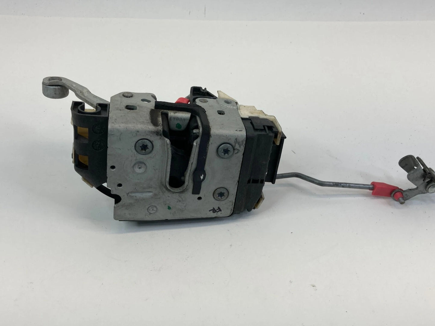 2007-2011 DODGE NITRO FRONT RIGHT DOOR LOCK LATCH RELEASE ACTUATOR ASSEMBLY OEM