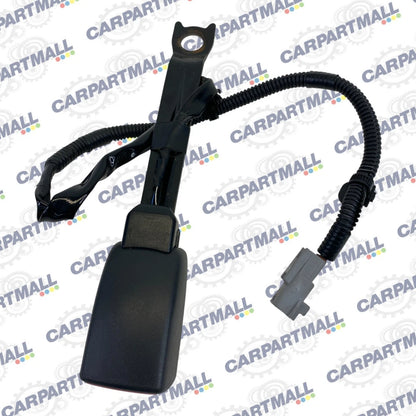 2005-2008 Pontiac Vibe Front Right Seat Belt Buckle 56458-A OEM