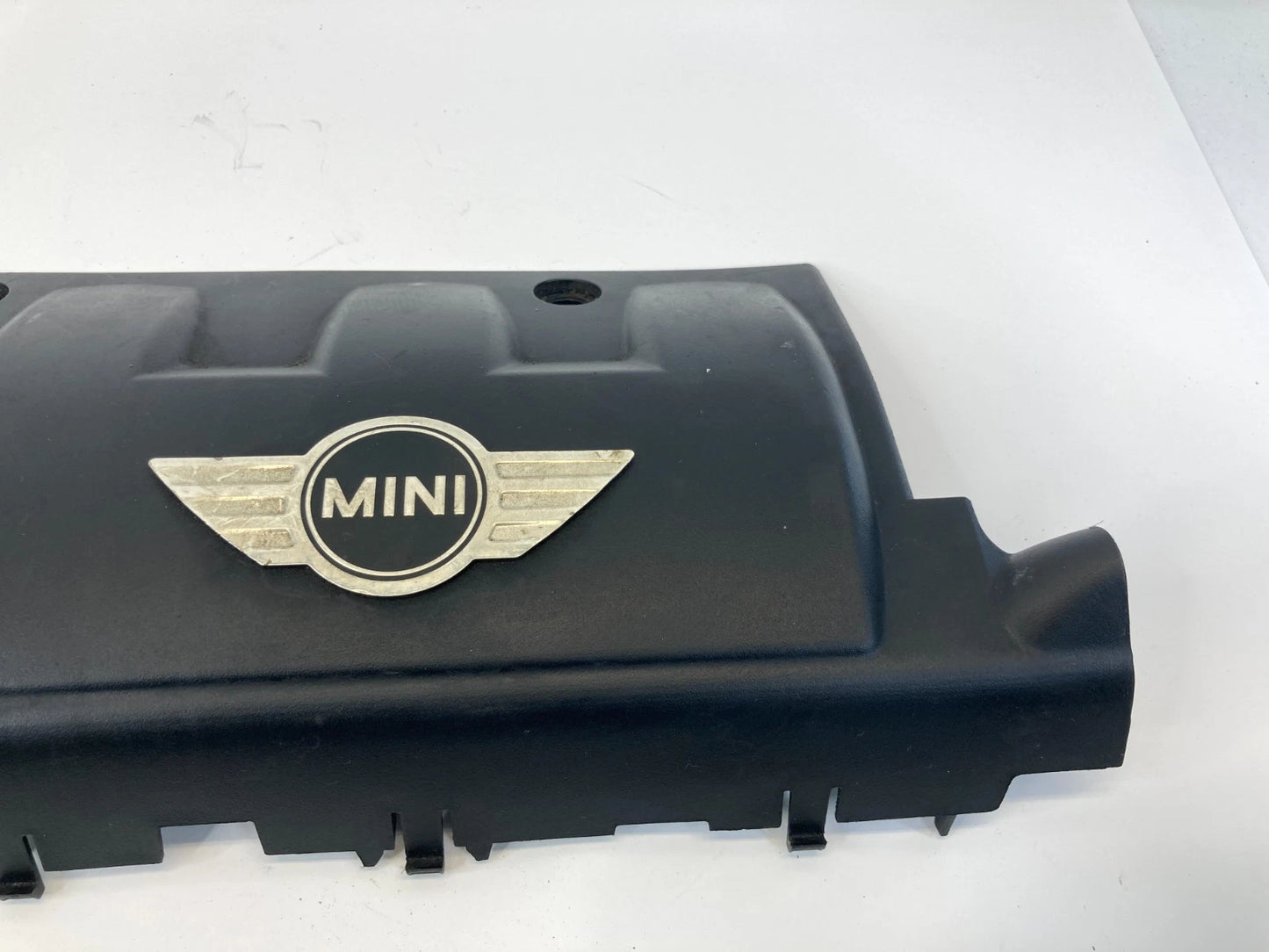 2007-2015 Mini Cooper 1.6L L4 16V Engine Cover Appearance Top Lid M04013A150 OEM