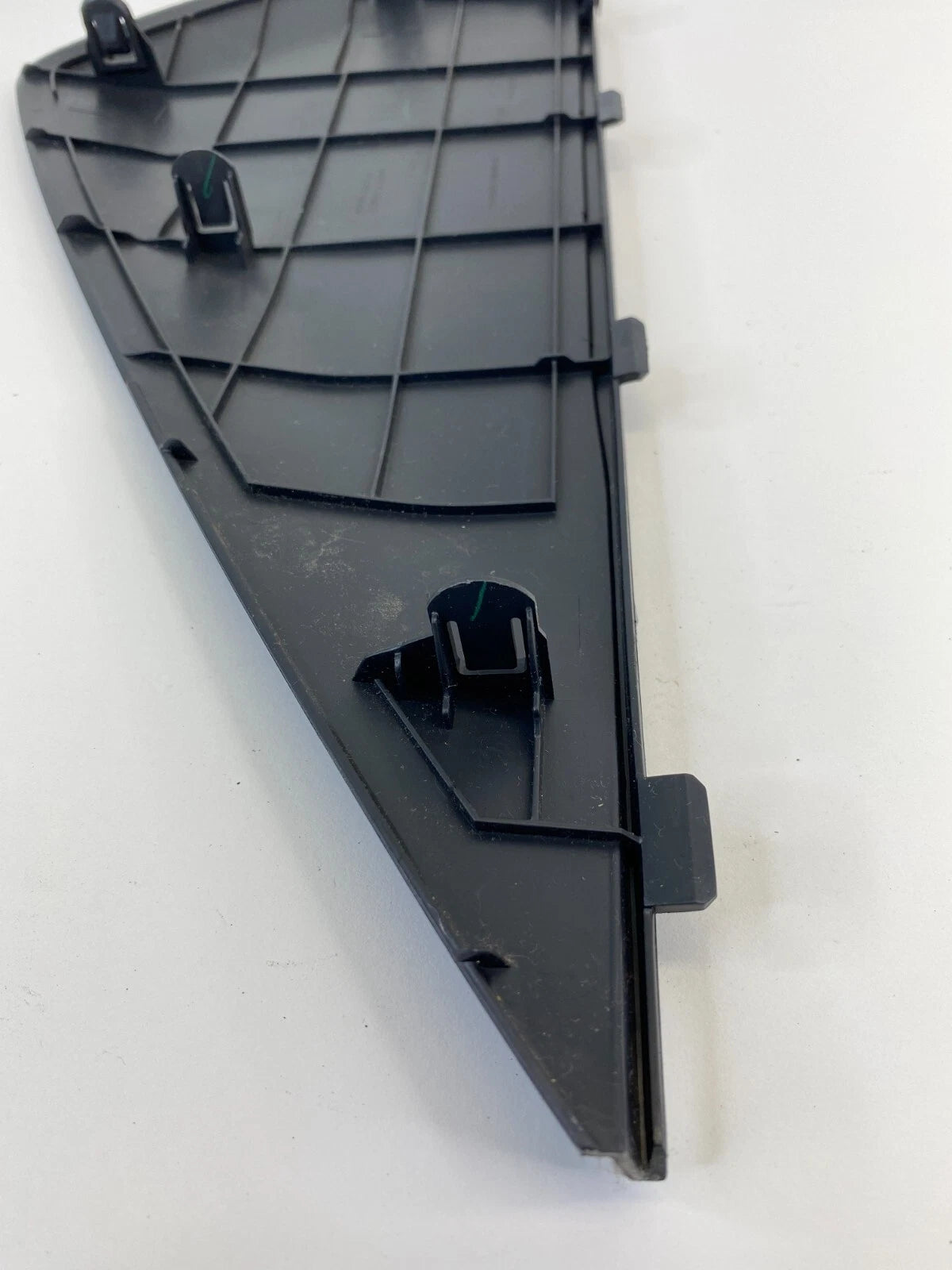 2008-2013 NISSAN ROGUE LEFT DASH INSTRUMENT PANEL END CAP COVER P10961A76000 OEM