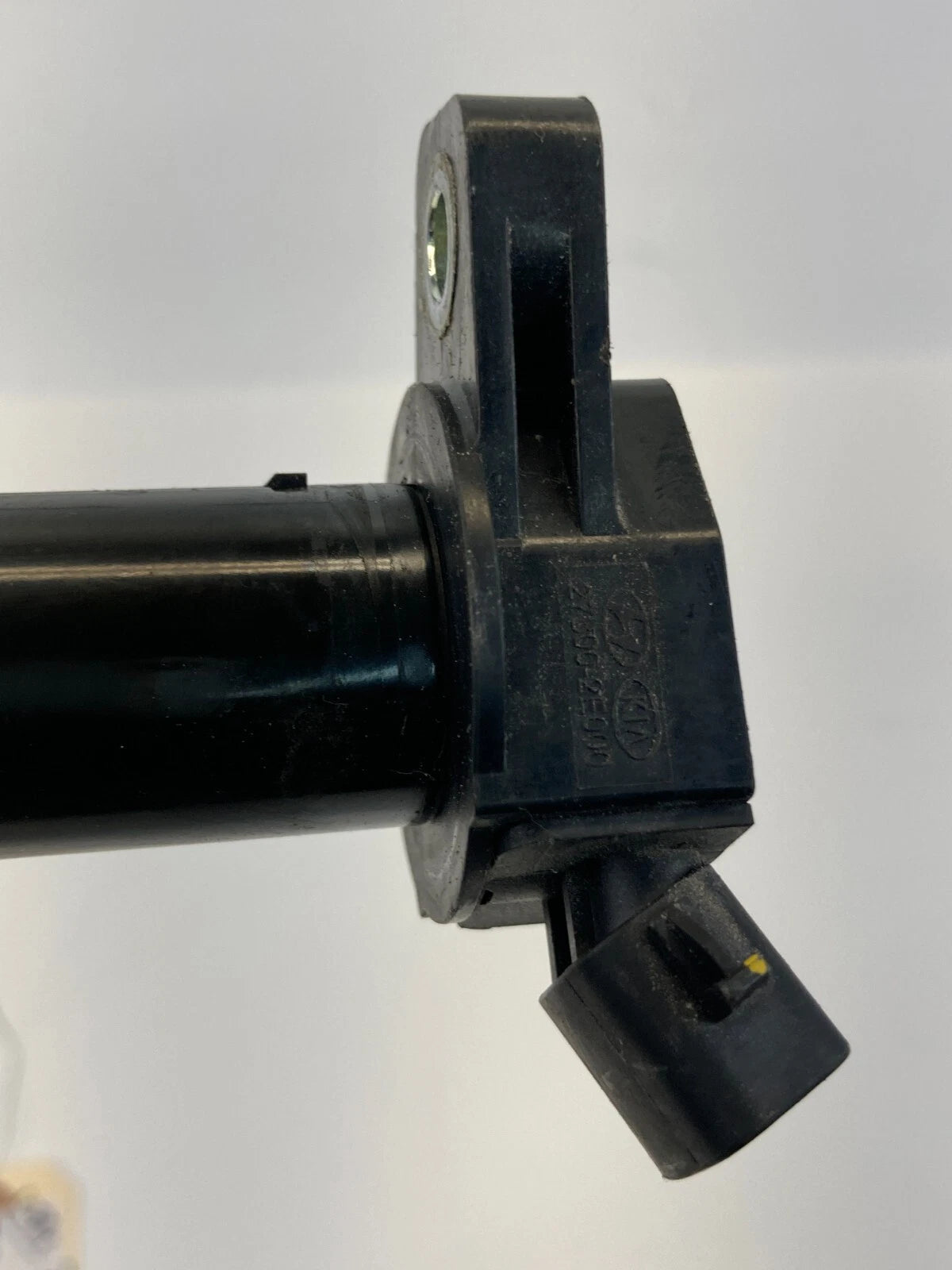 2011-2016 HYUNDAI ELANTRA 1.8L ENGINE IGNITER IGNITION COIL 27300-2E000 OEM