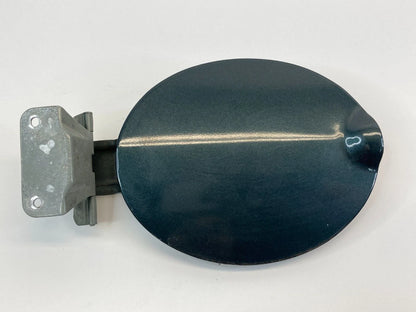 2001-2007 FORD ESCAPE REAR LEFT QUARTER PANEL FUEL FILLER DOOR GAS LID COVER OEM