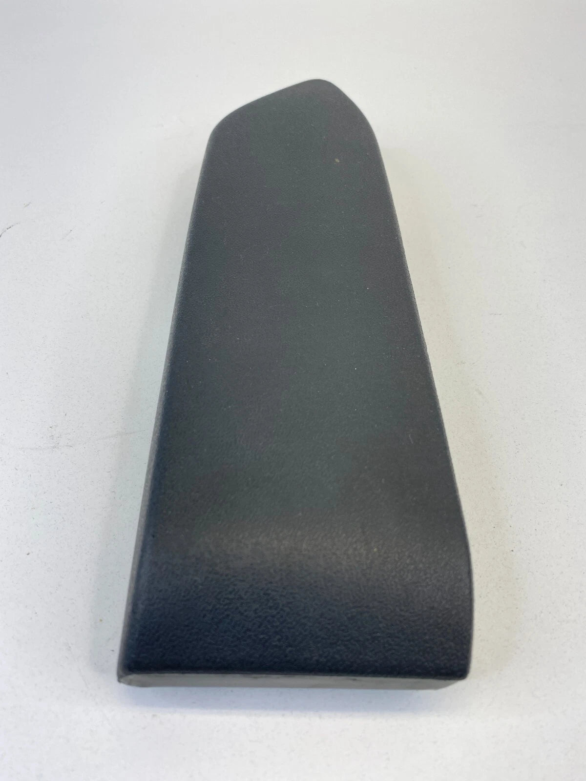 2004-2006 MITSUBISHI GALANT REAR LEFT SIDE INTERIOR DOOR ARMREST ARM REST OEM