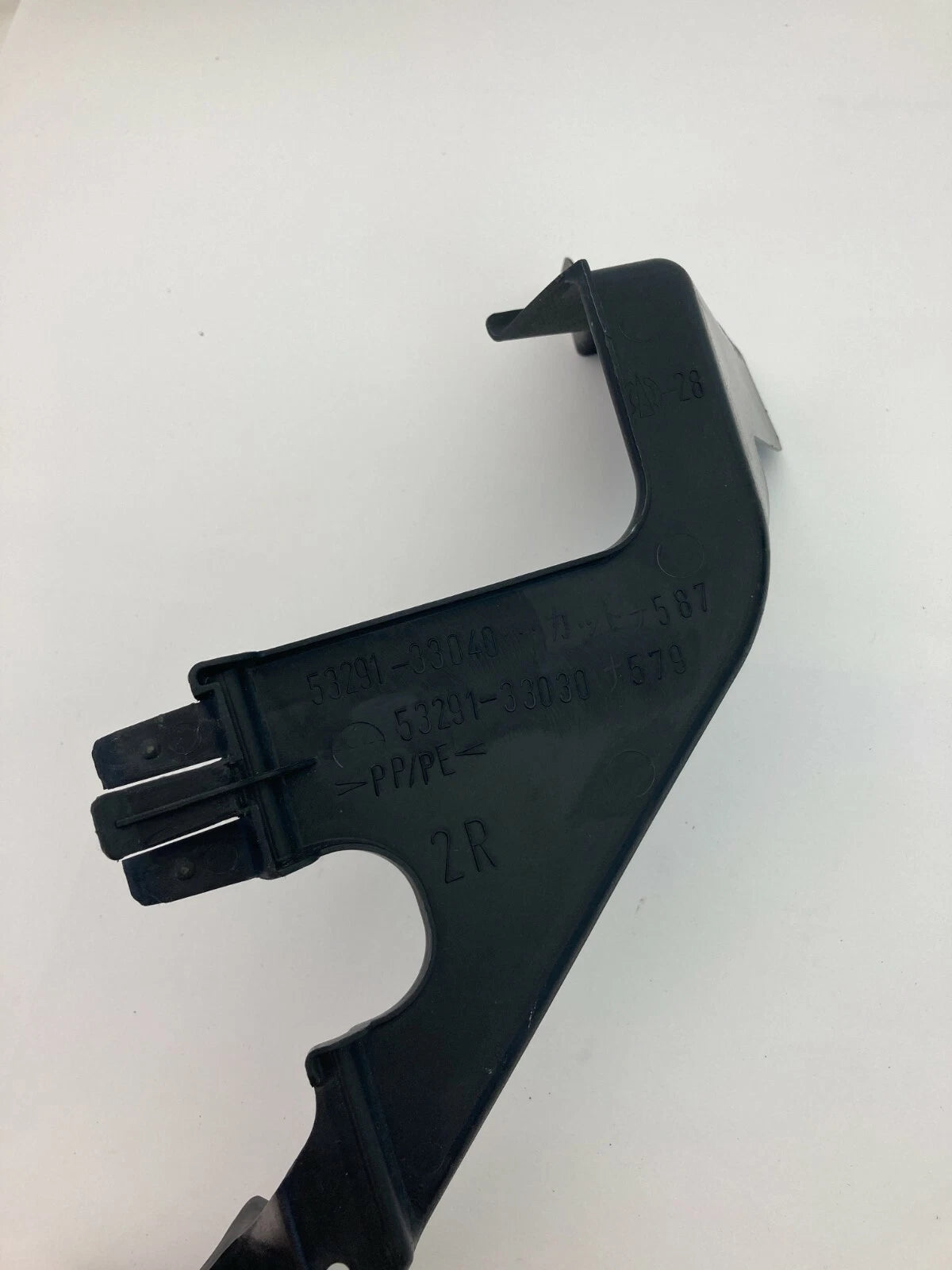 02 03 Lexus ES300 04 05 06 ES330 Right Side Radiator Support to Frame Shield RH