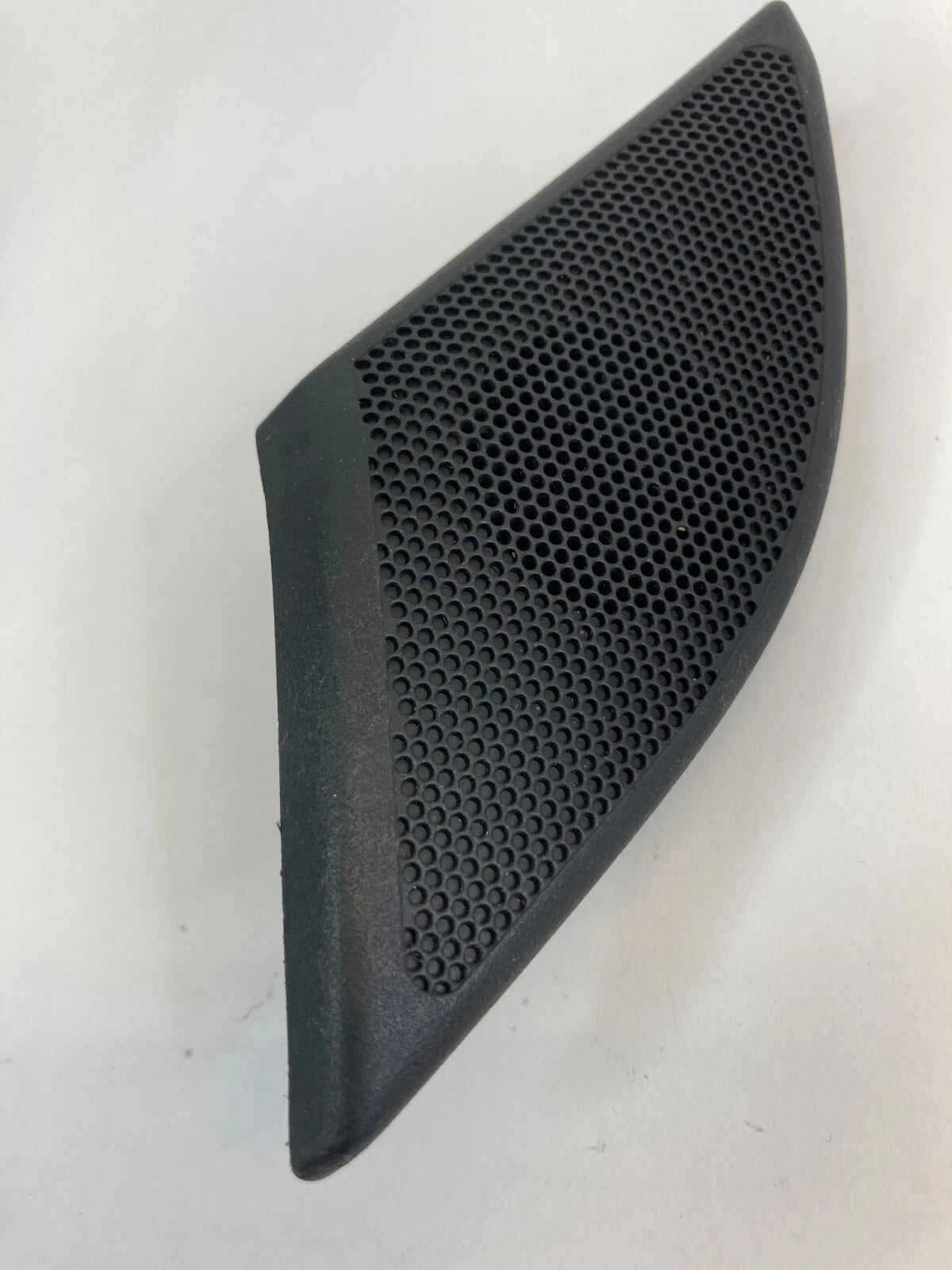 08-10 SATURN VUE FRONT RIGHT SIDE DOOR AUDIO TWEETER W/ COVER GRILLE 96673603