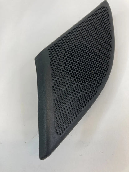08-10 SATURN VUE FRONT RIGHT SIDE DOOR AUDIO TWEETER W/ COVER GRILLE 96673603