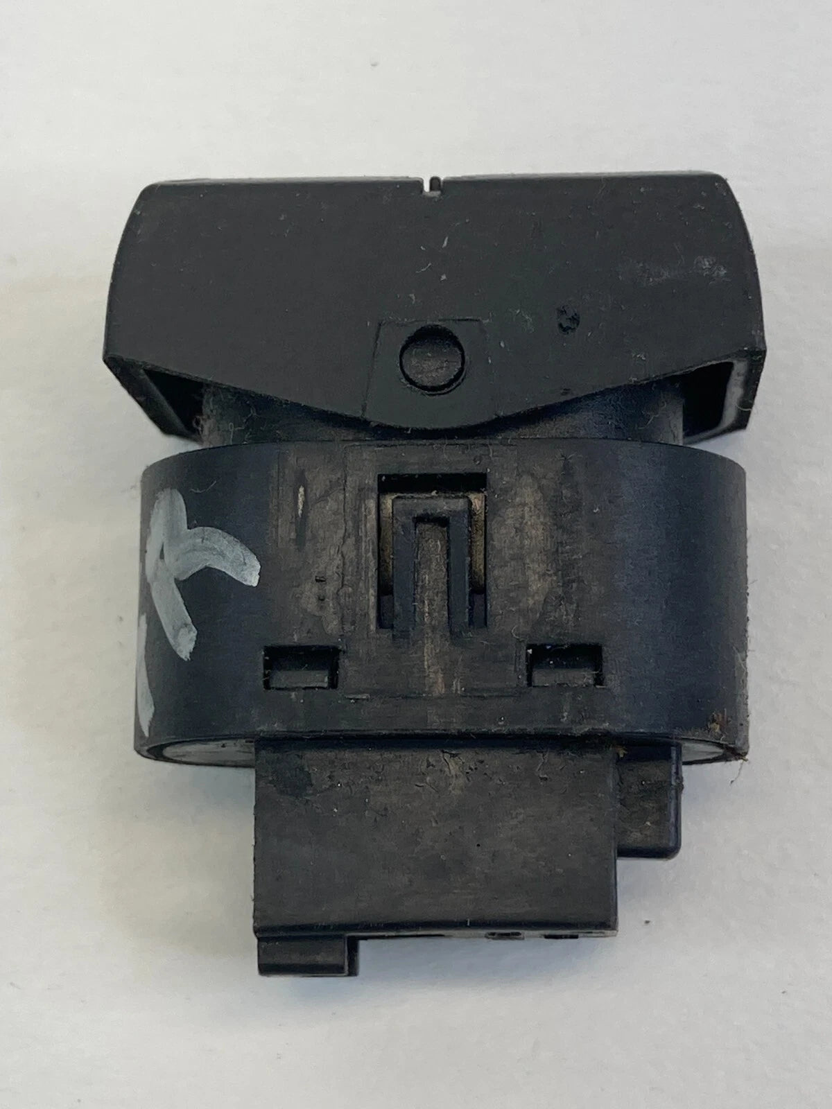 2005-2010 CHEVROLET COBALT FRONT RIGHT SIDE DOOR LOCK CONTROL SWITCH 15777129