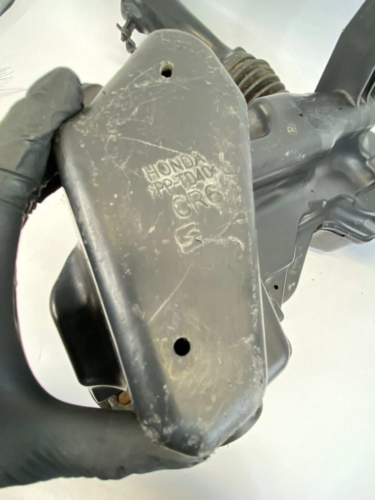 2001-2005 HONDA CIVIC 1.7L ENGINE AIR INTAKE RESONATOR CHAMBER BOX OEM