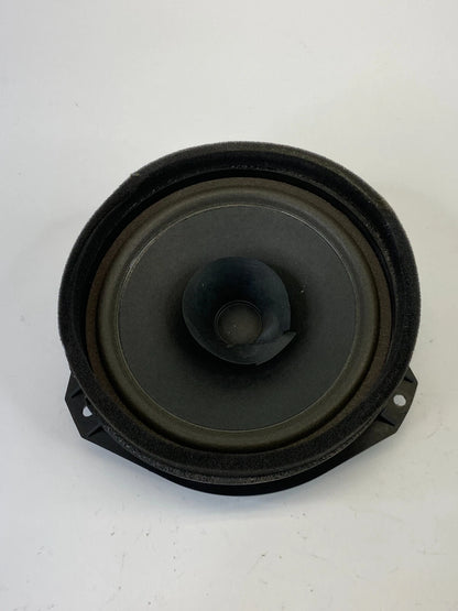 2010-2017 CHEVROLET EQUINOX REAR LEFT SIDE BACK DOOR AUDIO SPEAKER 20843946 OEM