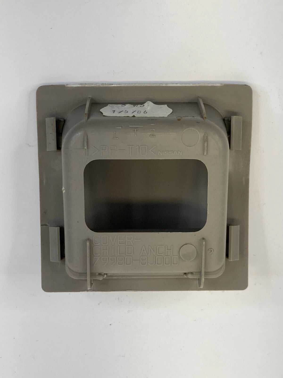 2002-2006 NISSAN ALTIMA REAR BODY CHILD SEAT ANCHOR PLATE TRIM CAP 79980-8J000