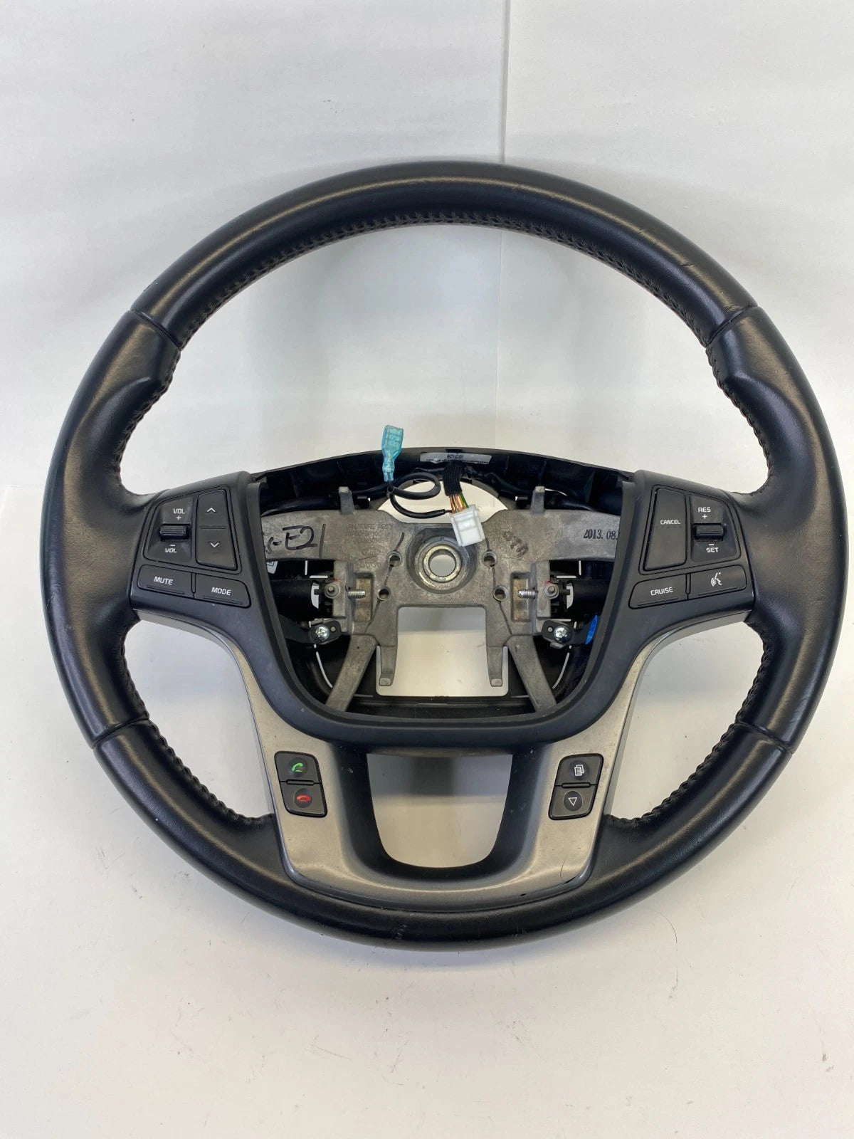 2014 2015 KIA SORENTO STEERING WHEEL W/ MULTIFUNCTIONAL CONTROL SWITCH ASSY OEM