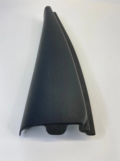 2009-2012 CHEVROLET TRAVERSE REAR RIGHT DOOR INNER FRAME CORNER COVER 25852004