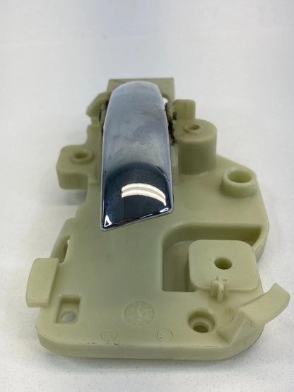 2009-2017 JEEP PATRIOT REAR RIGHT PASSENGER SIDE INNER DOOR HANDLE ASSEMBLY OEM