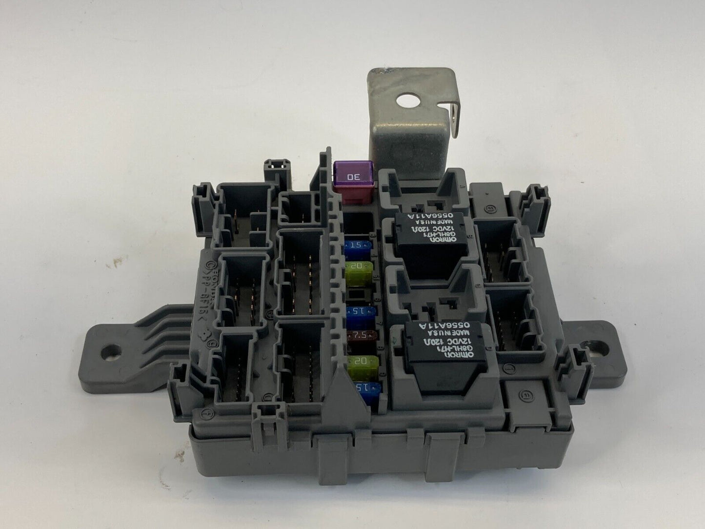 06 07 Honda Odyssey 3.5L Interior Right Fuse Box Relay Junction Block SHJ-RA2