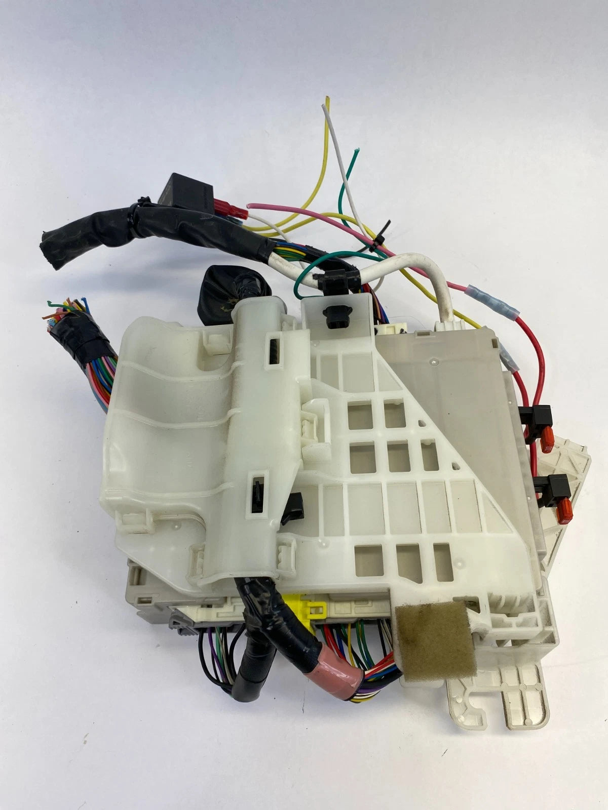 2012-2015 TOYOTA PRIUS INTERIOR FUSE RELAY BODY JUNCTION BOX 82730-47510 OEM