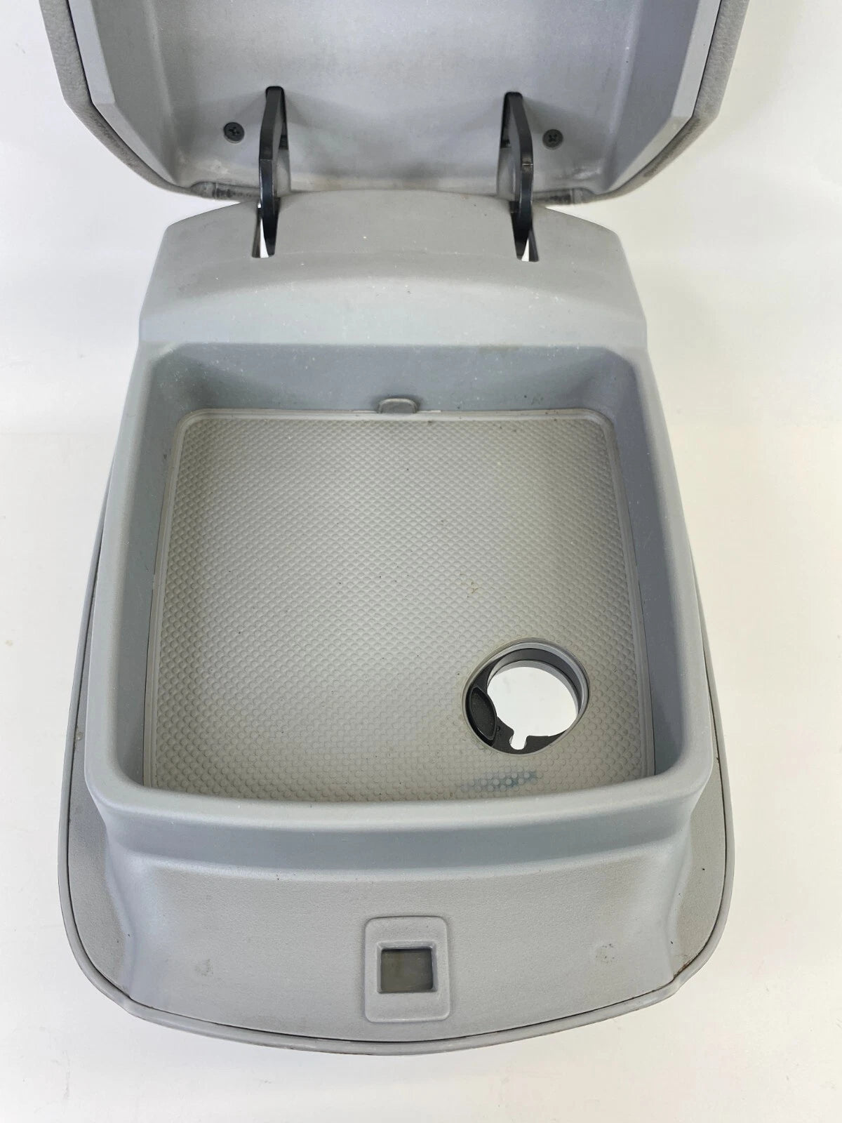 2009-2011 KIA BORREGO CENTER CONSOLE ARMREST ARM REST STORAGE COMPARTMENT OEM