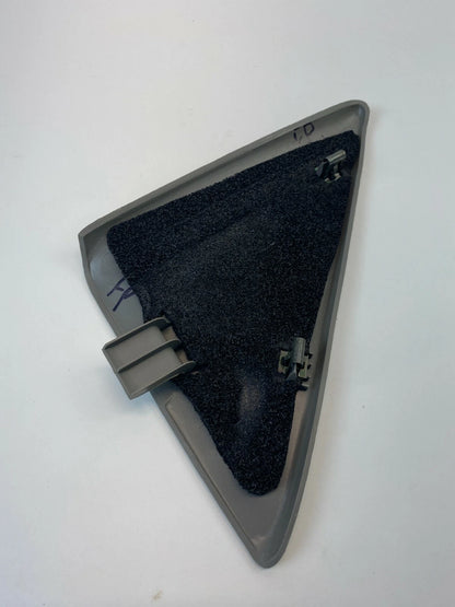 2000-2006 CHEVY TAHOE FRONT RIGHT PASSENGER DOOR MIRROR PANEL COVER 15126580 OEM