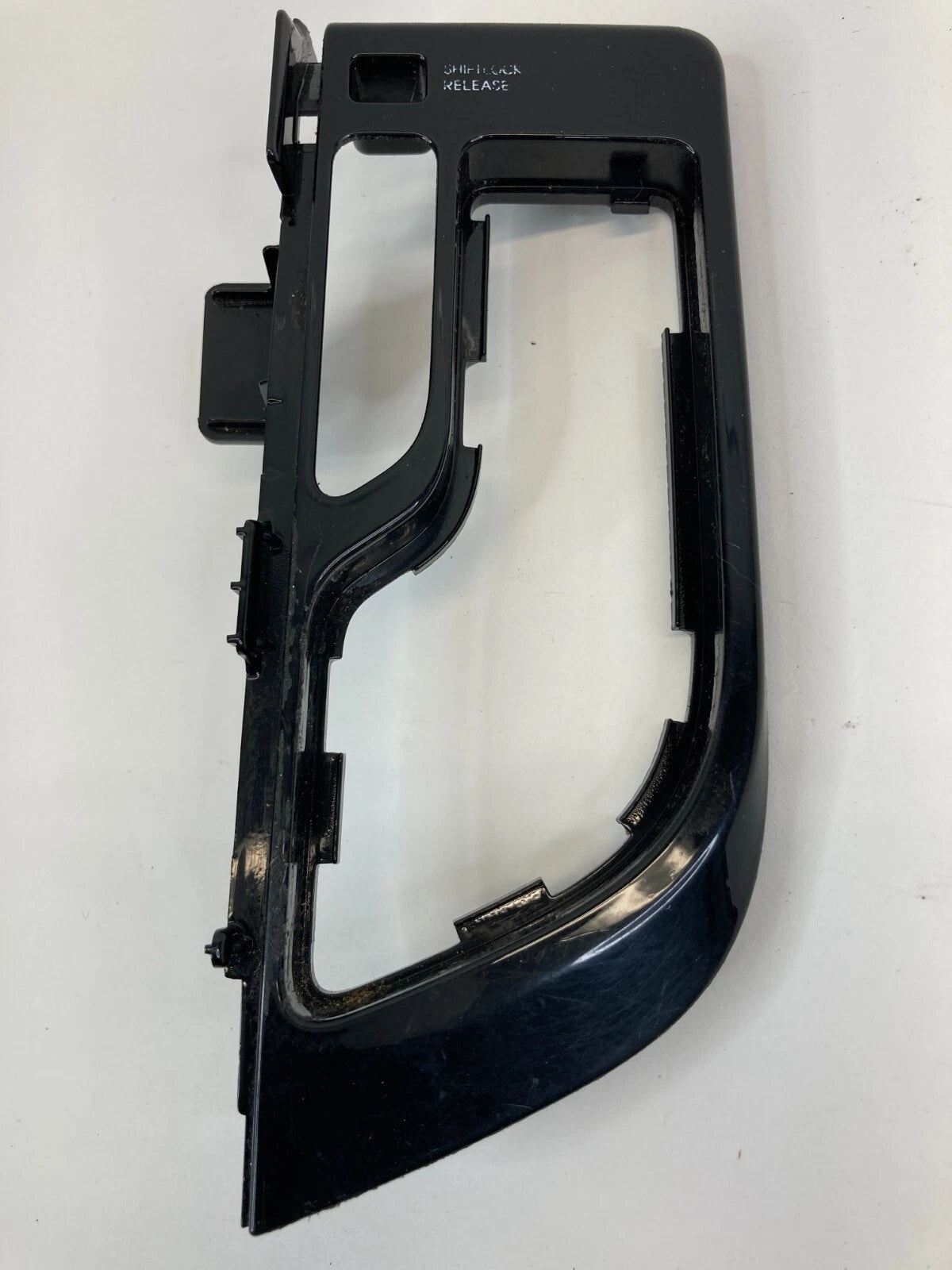 11-14 HYUNDAI SONATA CENTER CONSOLE AUTOMATIC TRANSMISSION SHIFT 84657-3Q000