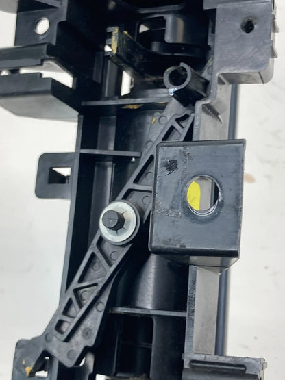 11-16 TOWN & COUNTRY REAR RIGHT SIDE SLIDING INNER DOOR HANDLE 1AE30TRMAB OEM