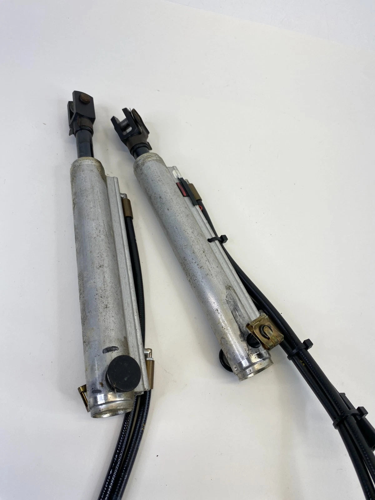 04-11 Saab 9-3 Convertible Roof Top Left Right Main Hydraulic Cylinder 9029716