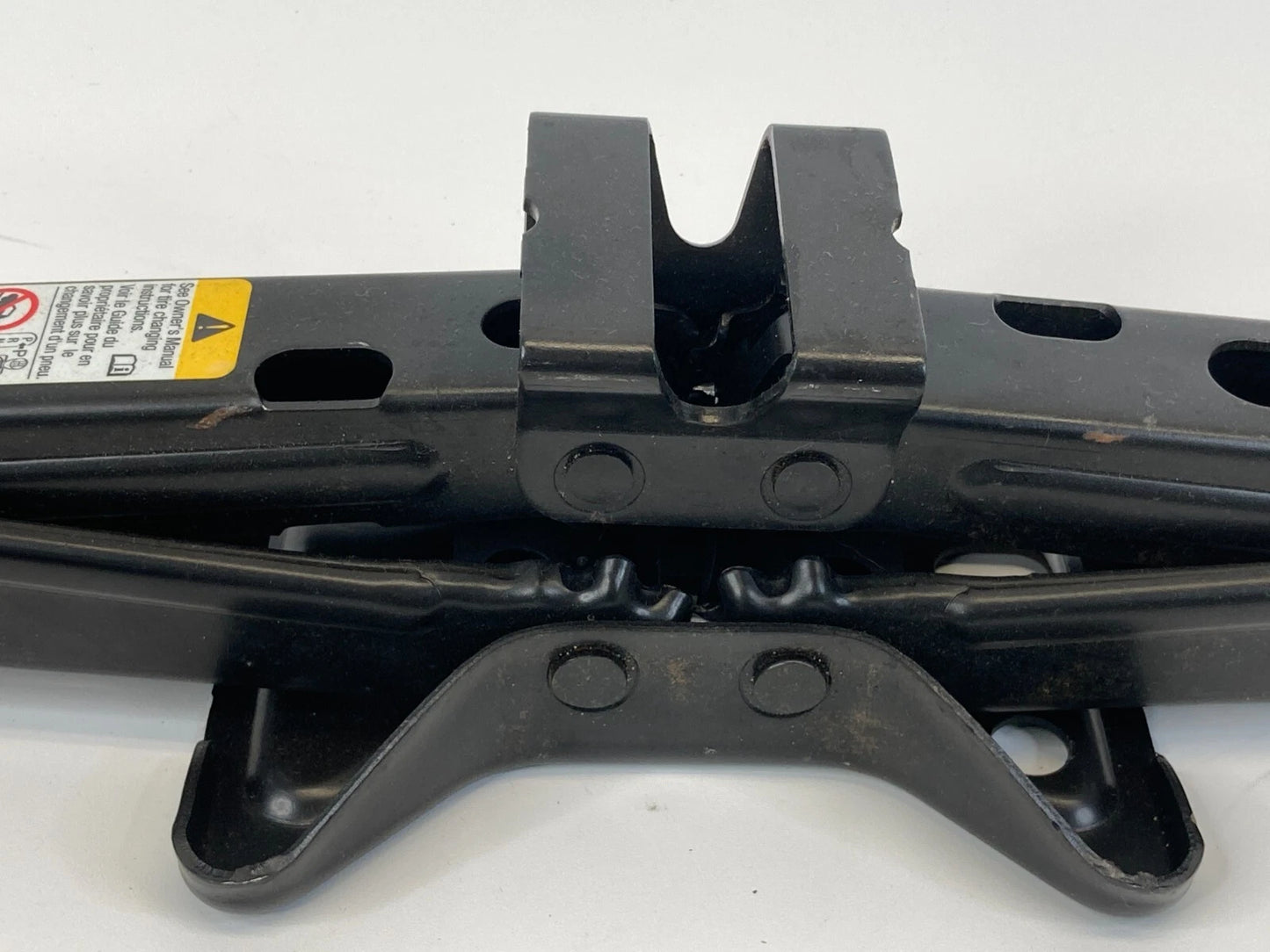 10-17 GMC TERRAIN CHEVROLET EQUINOX EMERGENCY SPARE TIRE JACK TOOL 13500018 OEM