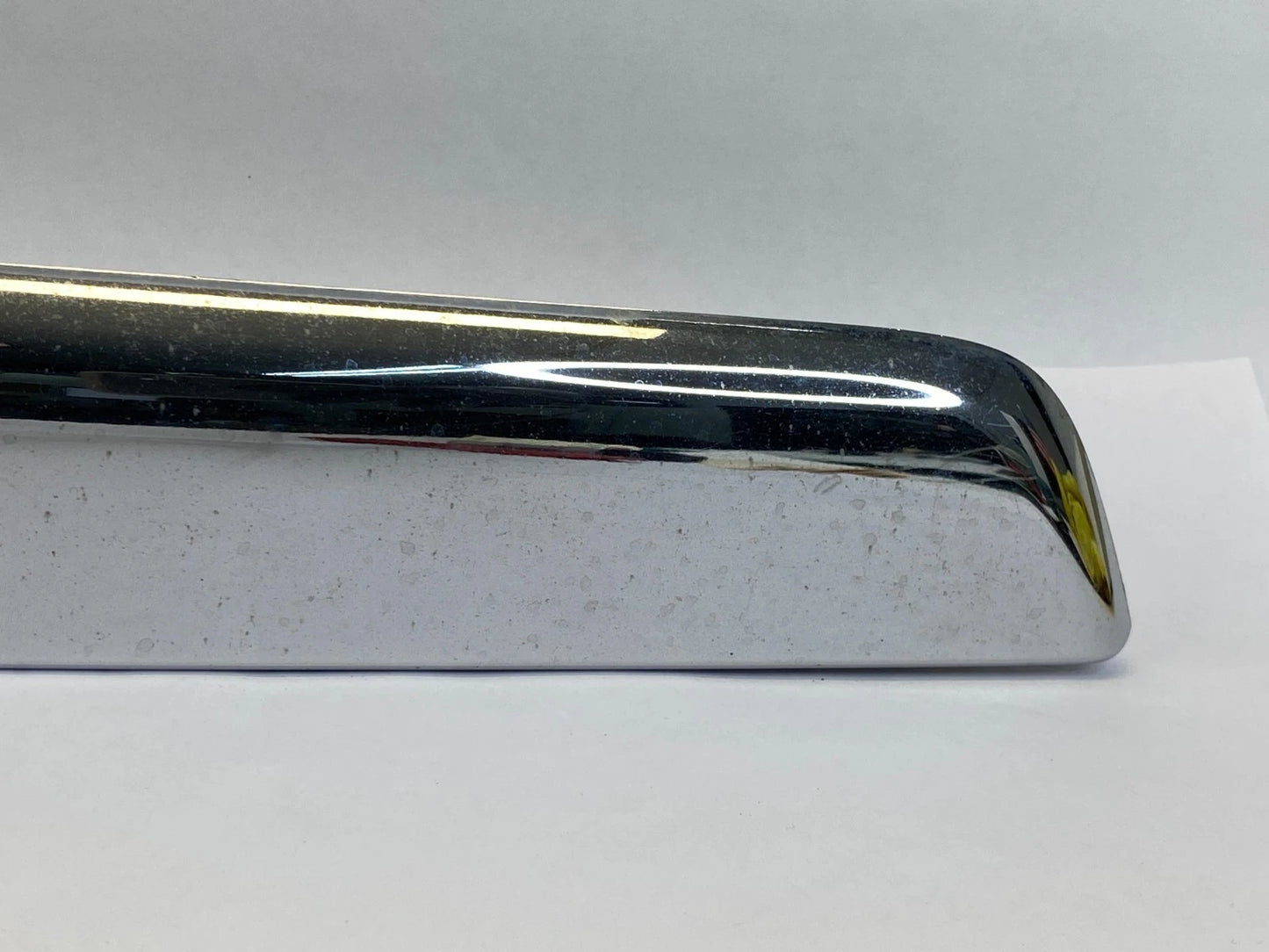2007-2011 HONDA CR-V CRV REAR TRUNK TAILGATE LID GARNISH MOLDING 74890-SXSA-A010