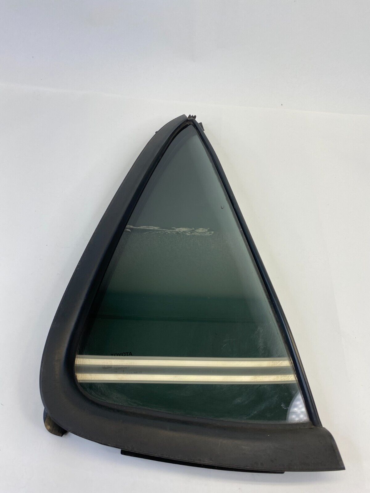 2001-2007 Toyota Sequoia Rear Right Side Door Quarter Window Glass 68188-0C010