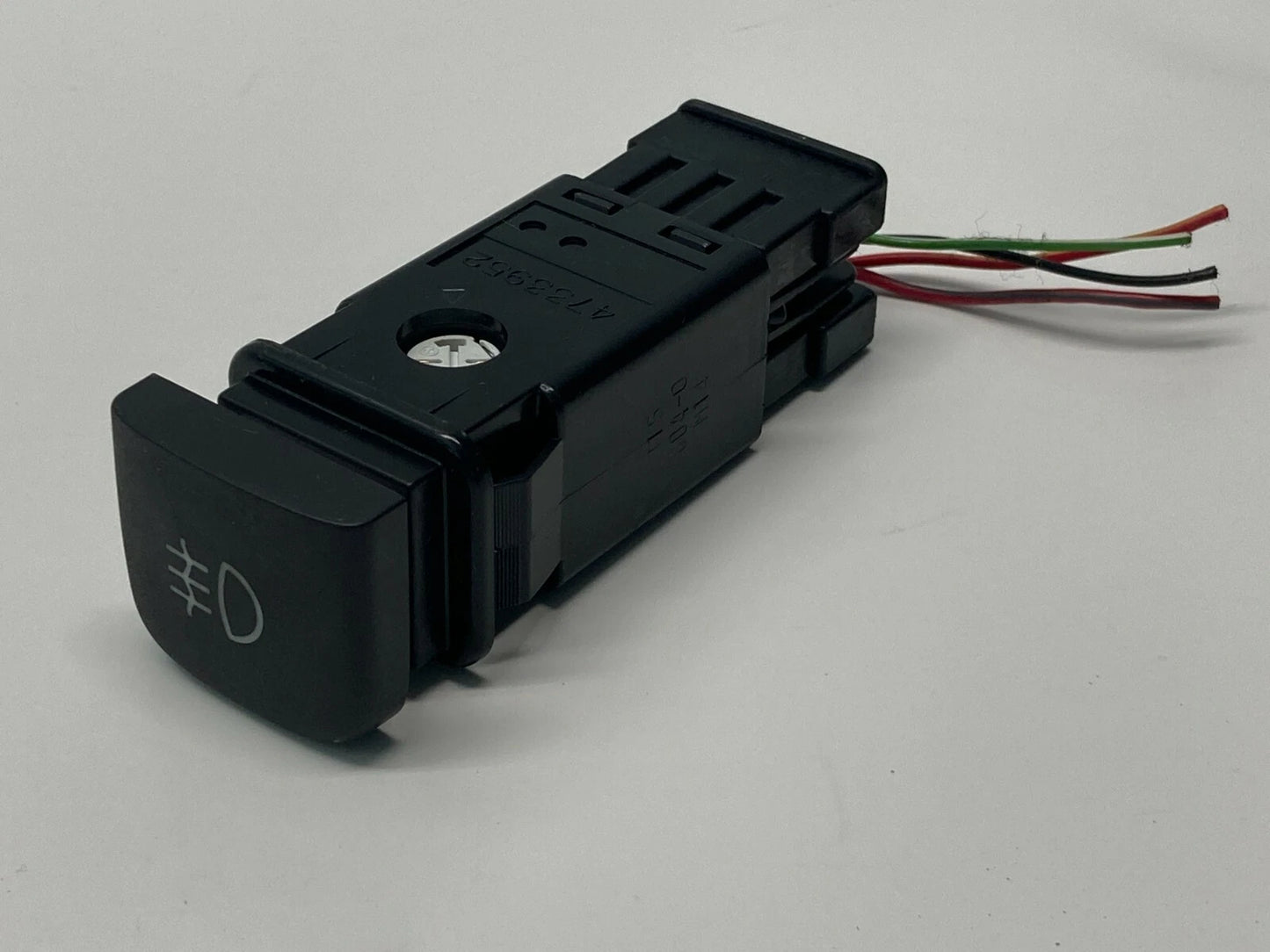99 00 01 02 03 SAAB 9-3 93 REAR FOG LAMP LIGHT SWITCH BUTTON 4733952 OEM